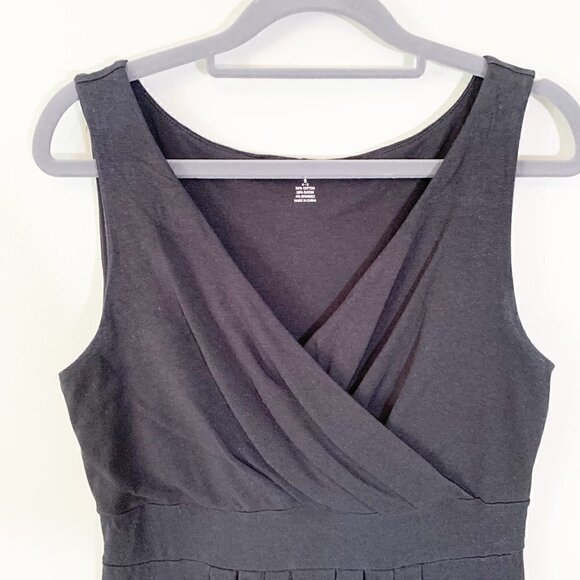 Lands' End black sleeveless cross front empire waist stretch knee length dress - Picture 2 of 8